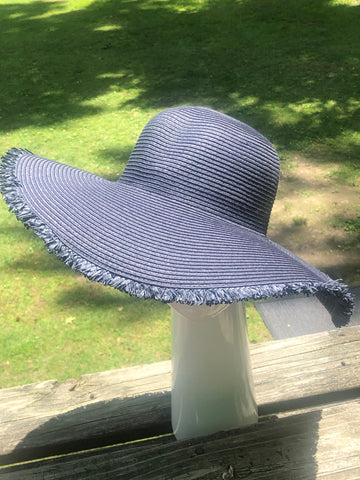 Fringed Beach Hat